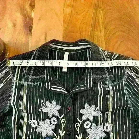 Vintage Y2K Boho Floral Embroidery Stripes Button  Down Blouse Shirt. - Picture 8 of 13